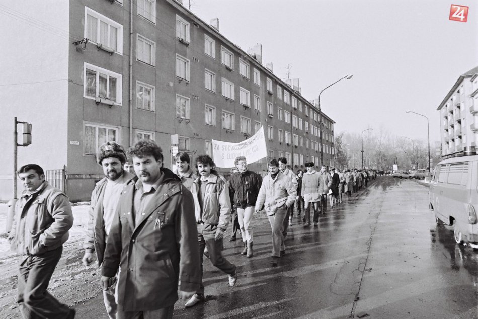 27.november 1989 - Nové Zámky