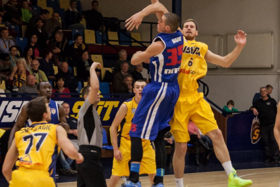 Iskra Svit - MBK SPU Nitra 100:83