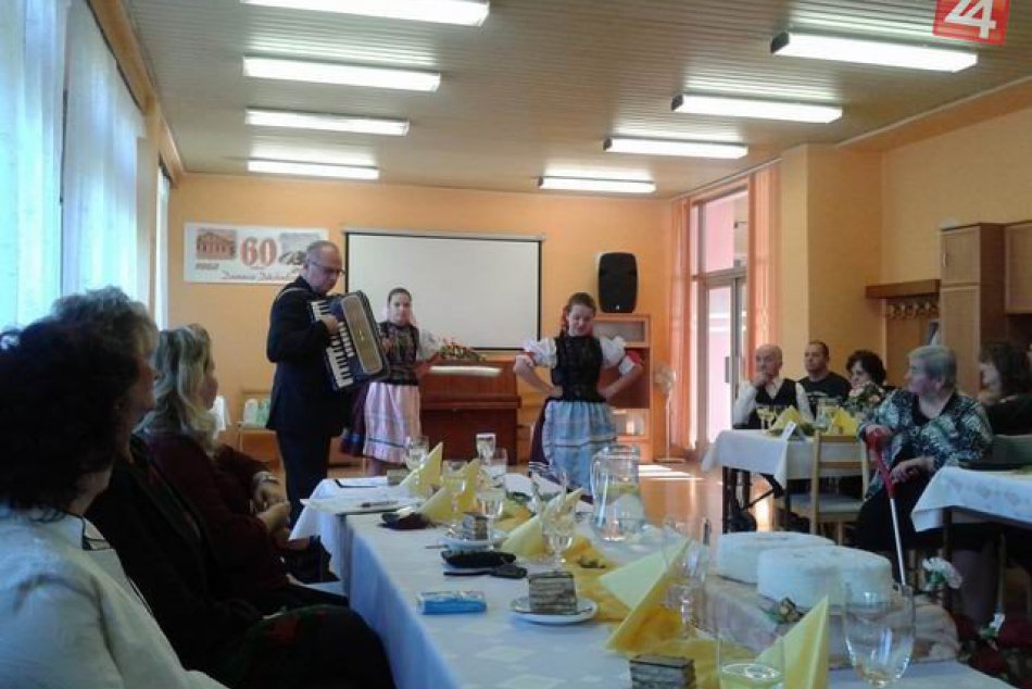 Oslava jubilea v domove dôchodcov Rožňava