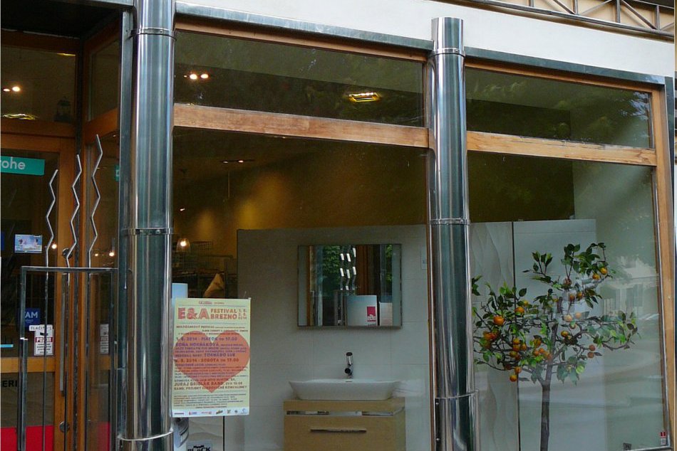 K.R.T. Pekné kúpeľne želá pokojné sviatky