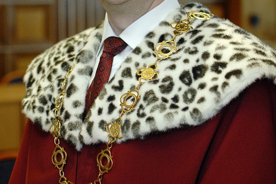 V Banskej Bystrici inaugurovali nového rektora Hiadlovského