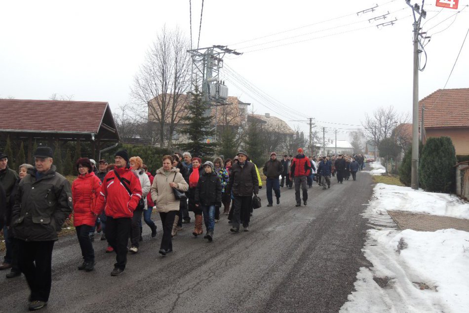 KĽAK/O. GRÚŇ: Pietnymi spomienkami si uctili 148 obetí Krvavej nedeľe