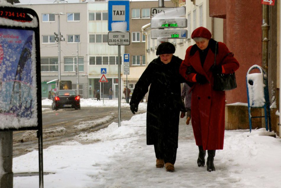 V Bratislave opäť snežilo