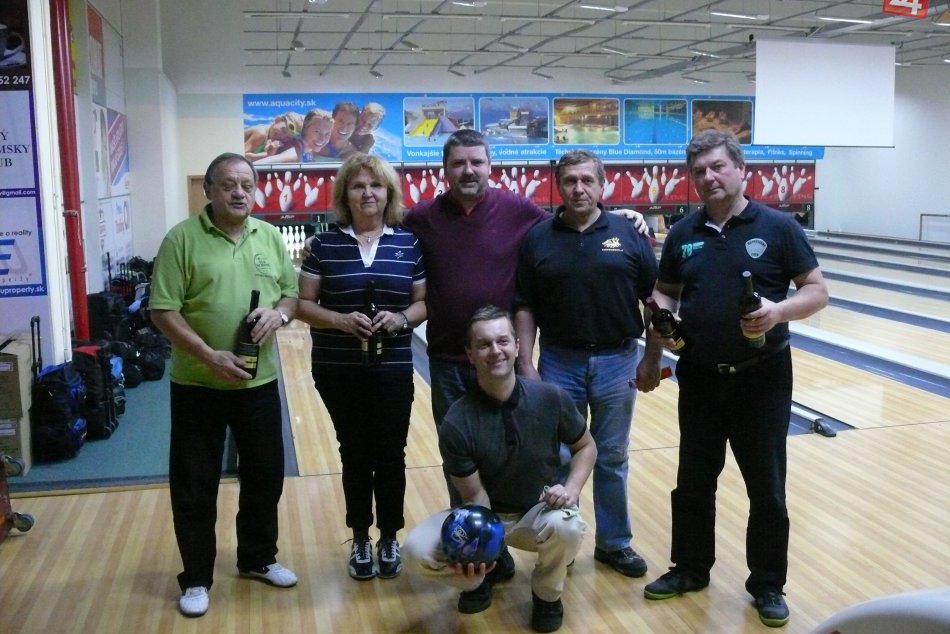 Turnaj pre zábavu a Bowling Tour