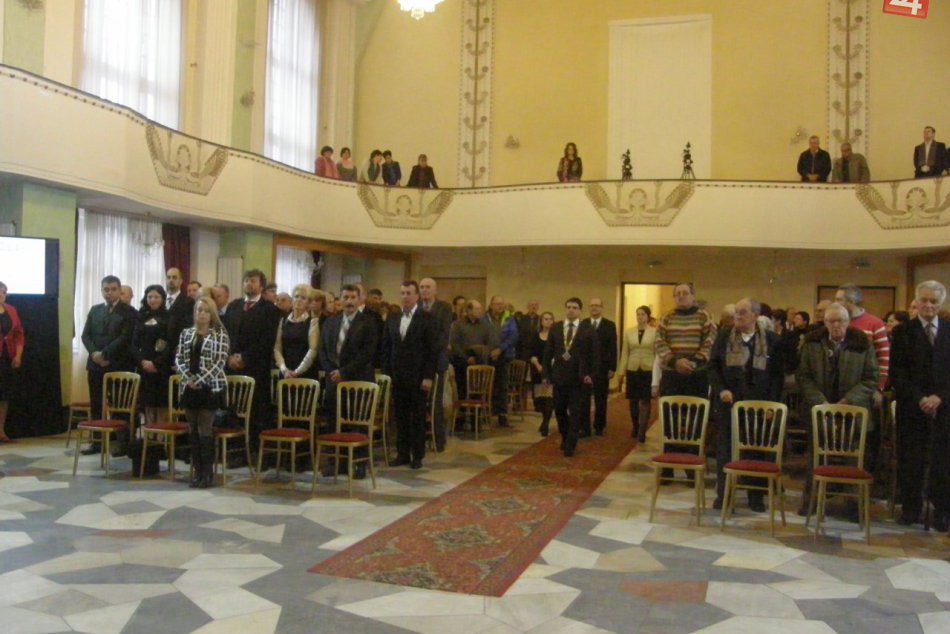 Osobnosti mesta si prebrali ocenenia