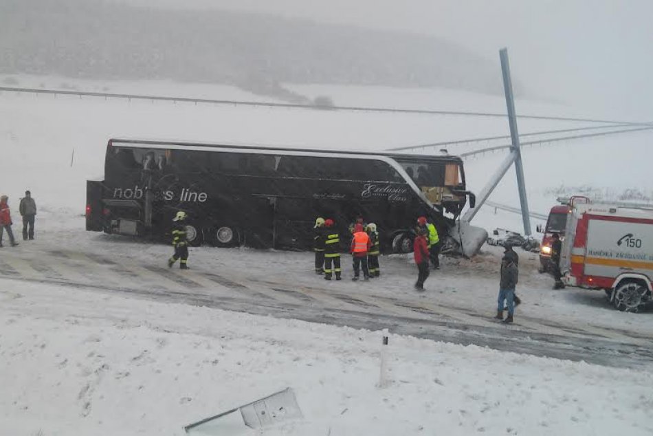 Nehoda autobusu pri Spišskom Štvrtku