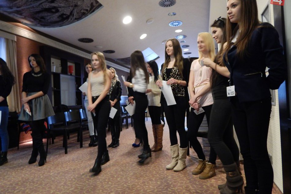 V Žiline hľadali najkrajšiu stredoškoláčku: Pozrite si to v obrazoch