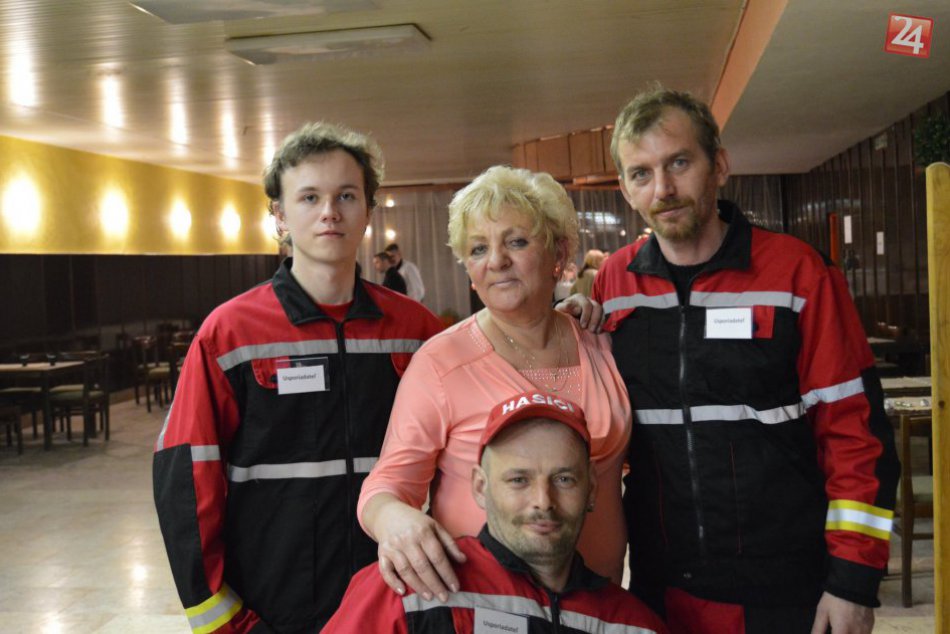 Strapačkový večierok v Plešivci