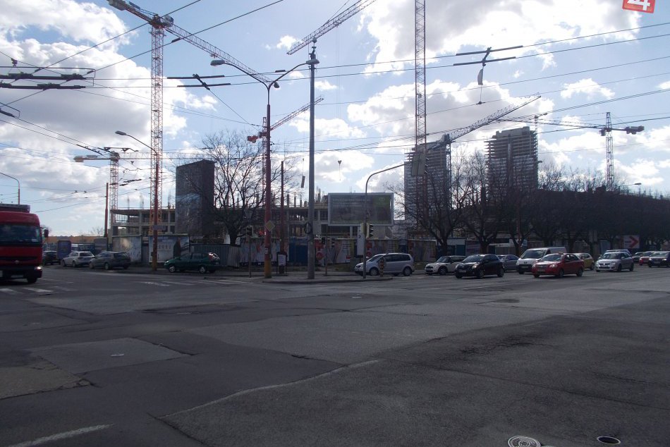 Twin City, Panorama City, Zuckermandel