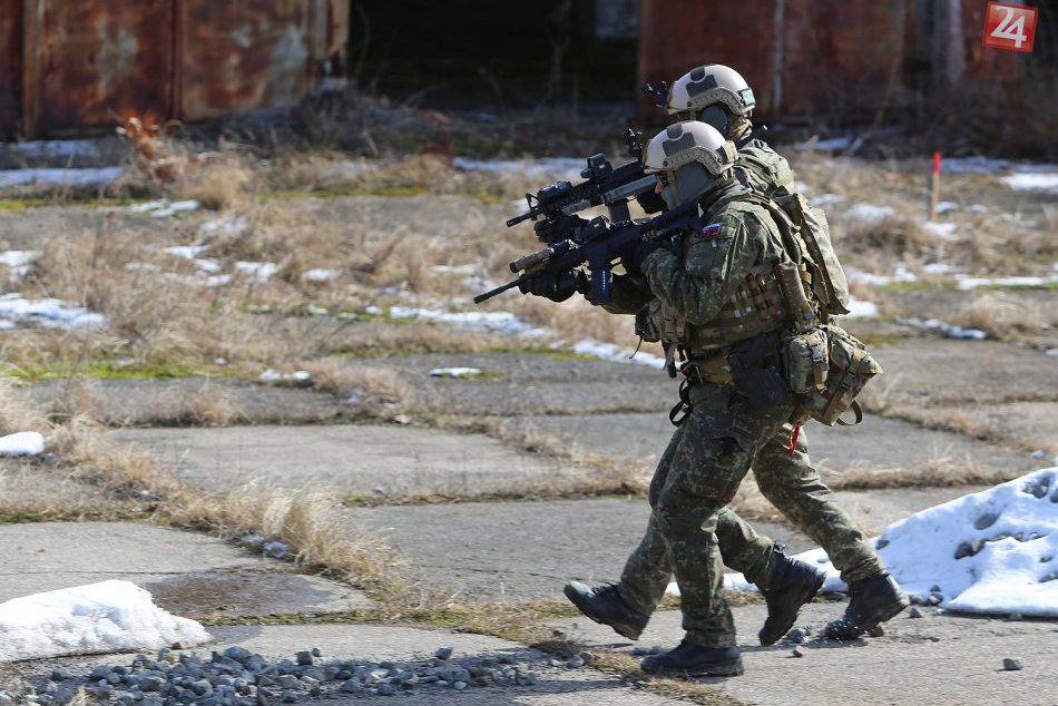 Slovenskí a americkí vojaci sa predviedli počas spoločného zásahu v Lešti