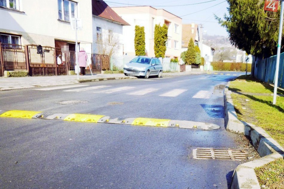 V posledných mesiacoch pribudli v Humennom spomaľovače aj radarová tabule