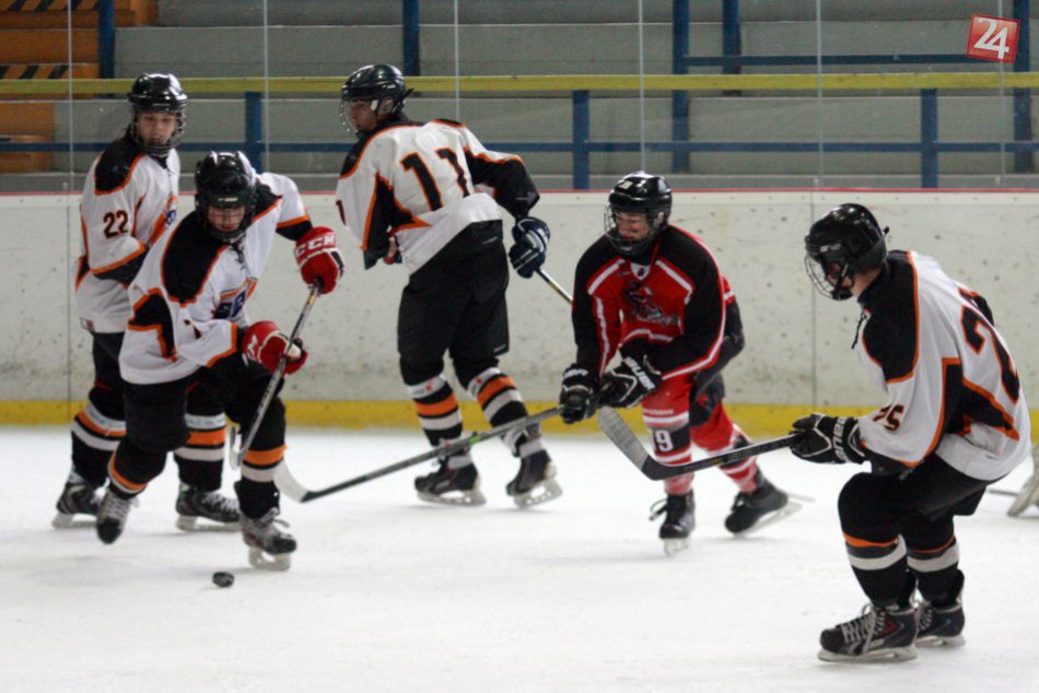 Dorasteneckí Gladiátori dvakrát sfúkli Dubnicu