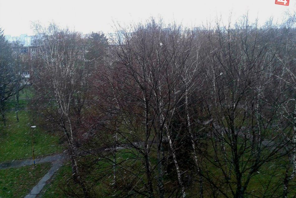 Veľkonočný piatok prekvapil Košičanov snežením
