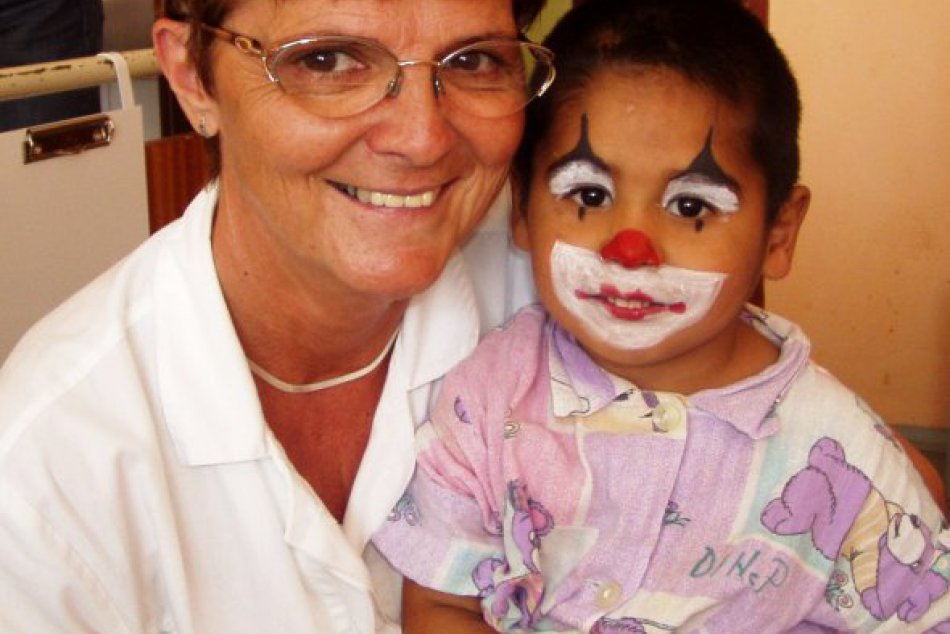 Primátor ocenil bystrickú učiteľku v bielom plášti