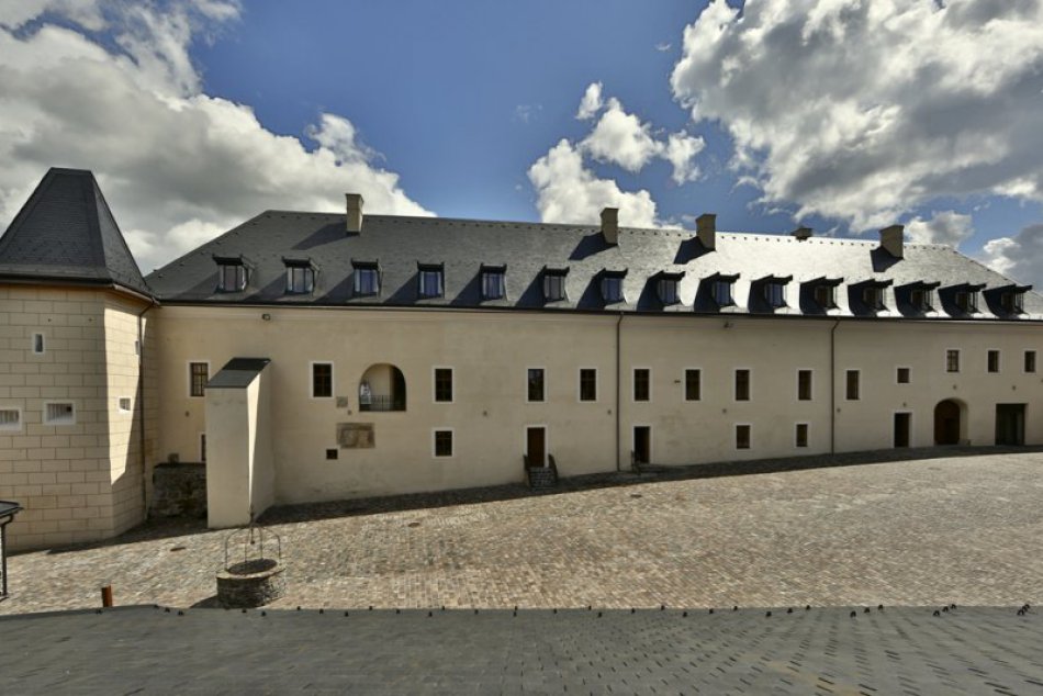 Prehliadka so sokoliarmi a beseda Dvořákovcov na Zámku Vígľaš už tento víkend!