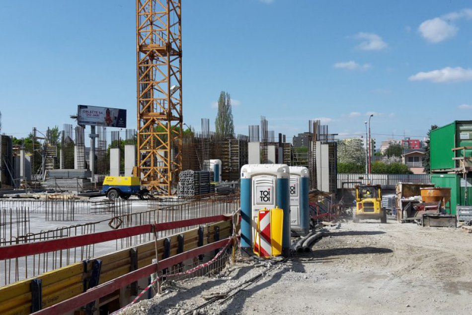 Výstavba bytov v Ružinove