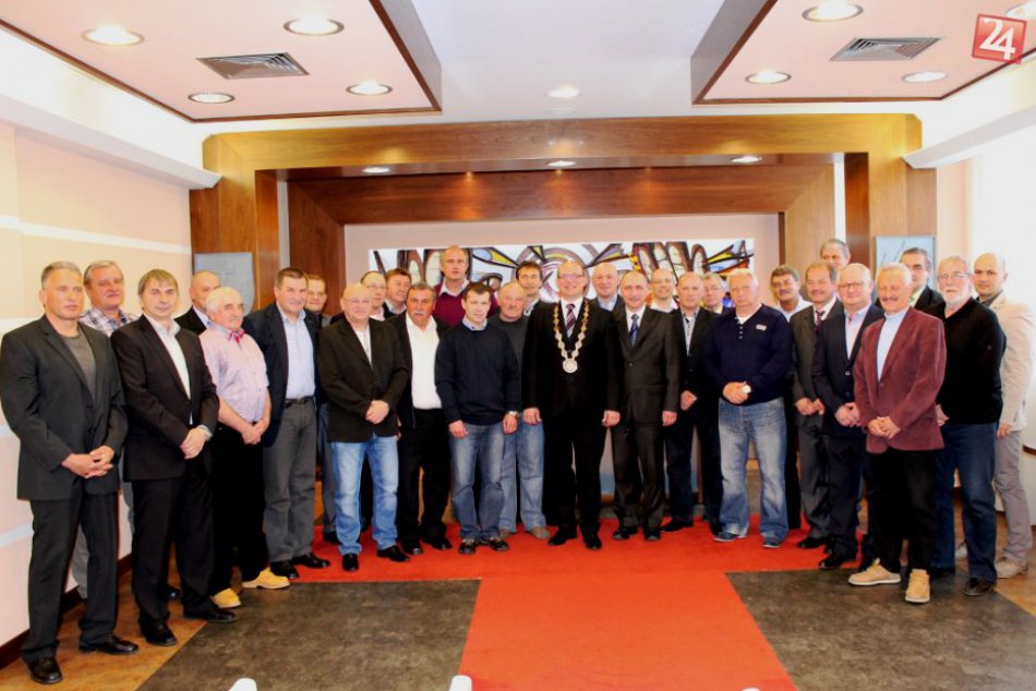 Primátor Popradu poďakoval hokejovým legendám