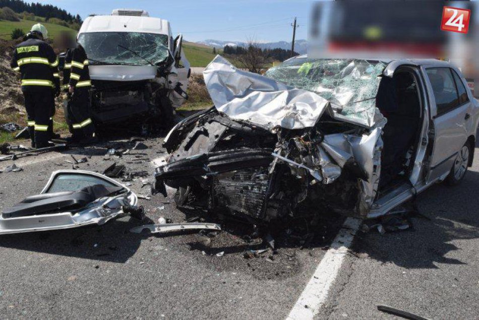 Tragická nehoda v Liptove: Prvé FOTO z miesta nešťastia