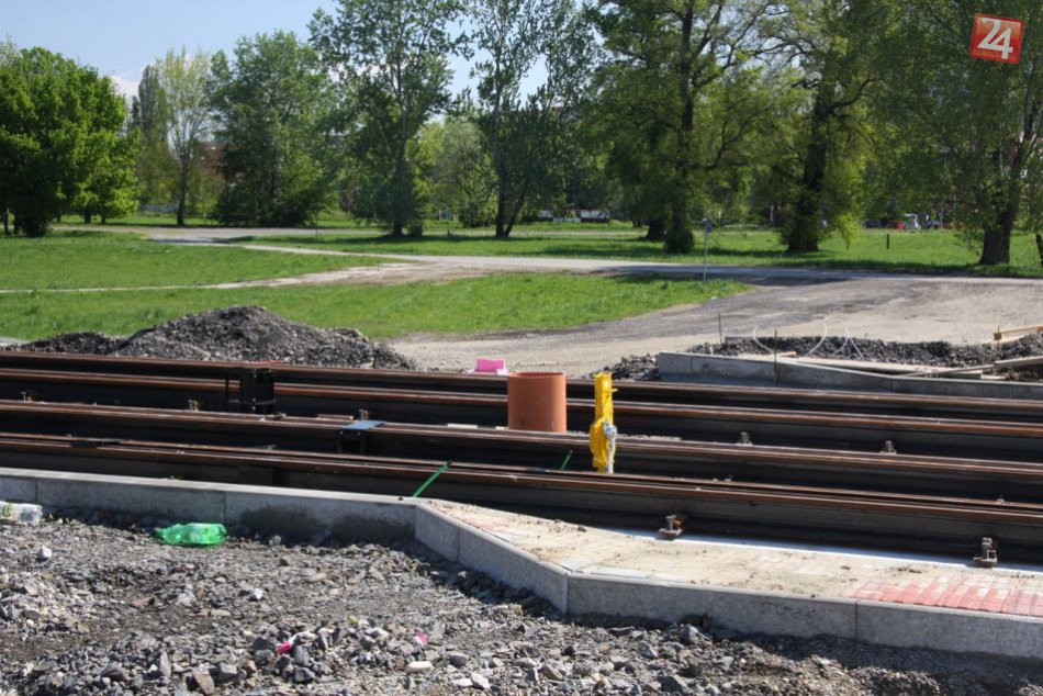 Výstavba električkovej trate do Petržalky