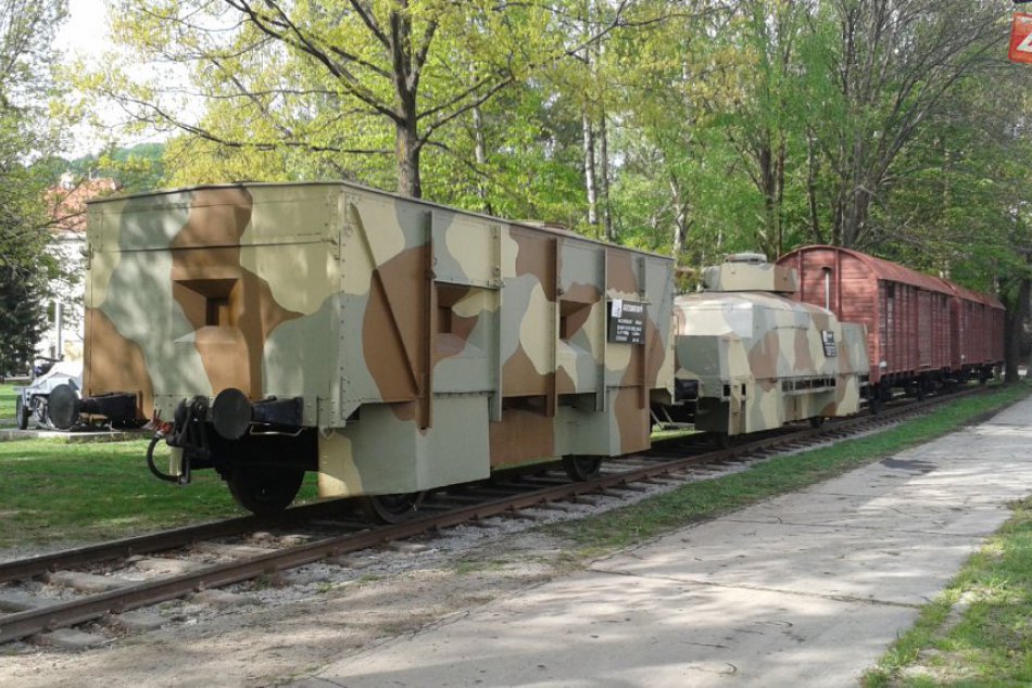 FOTO: Pancierák Štefánik zakotvil pod Urpínom