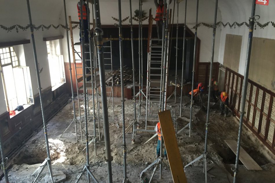 Mesto začalo s rekonštrukciou Robotníckeho domu