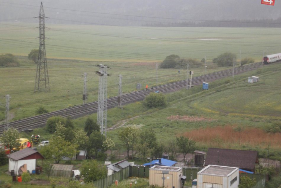 Tragédia: IC vlak pri Poprade zrazil človeka, devastačné poranenia neprežil!