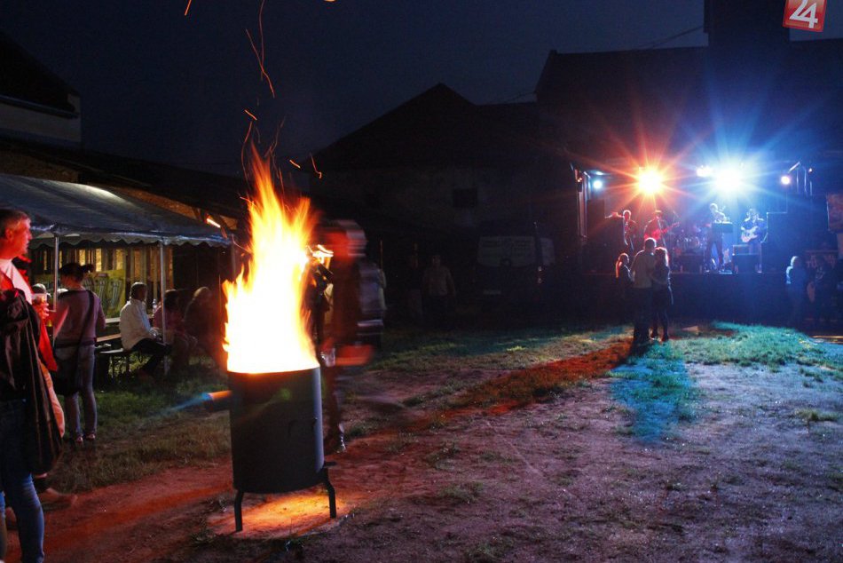 Obrazom: Country bál v Rožňave