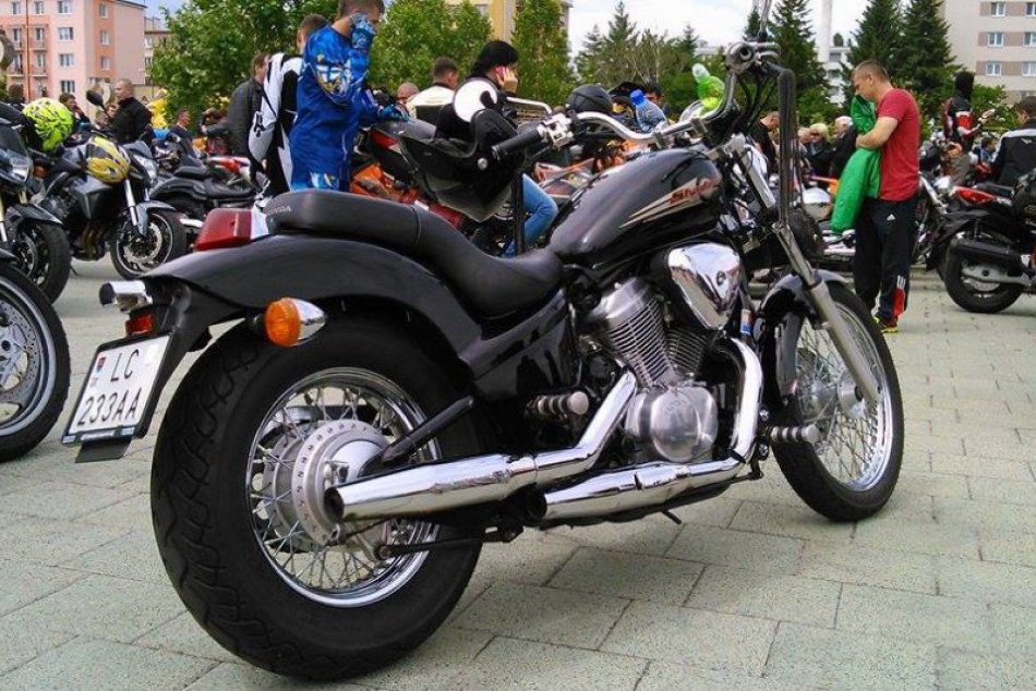 Motorkárňou sa preháňalo 1200 strojov