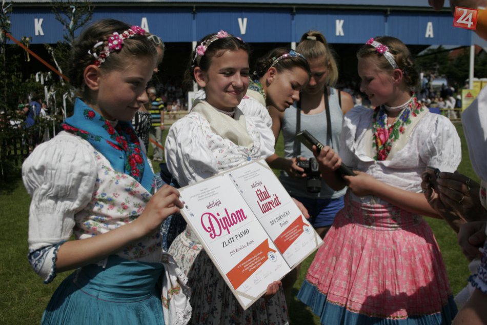 Detský folklórny súbor Zornička dominoval na celoslovenskej prehliadke