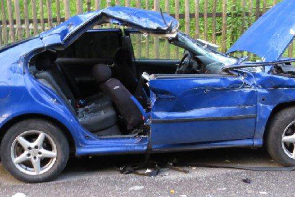 Vo Fačkove sa stala tragická dopravná nehoda