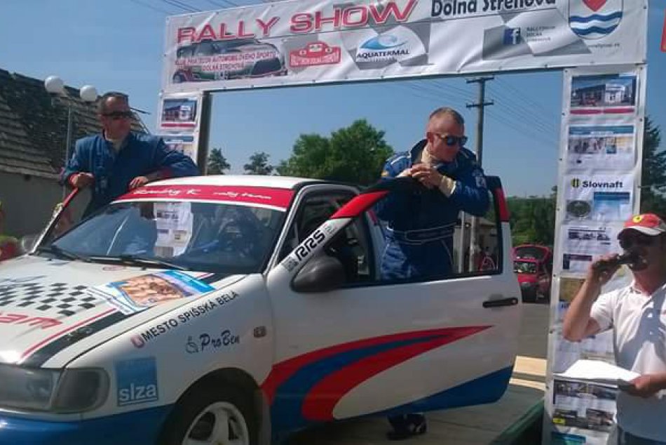 Kežmarčan Anton Volák s novým pilotom: Navigovať bude Martina Stoklasa