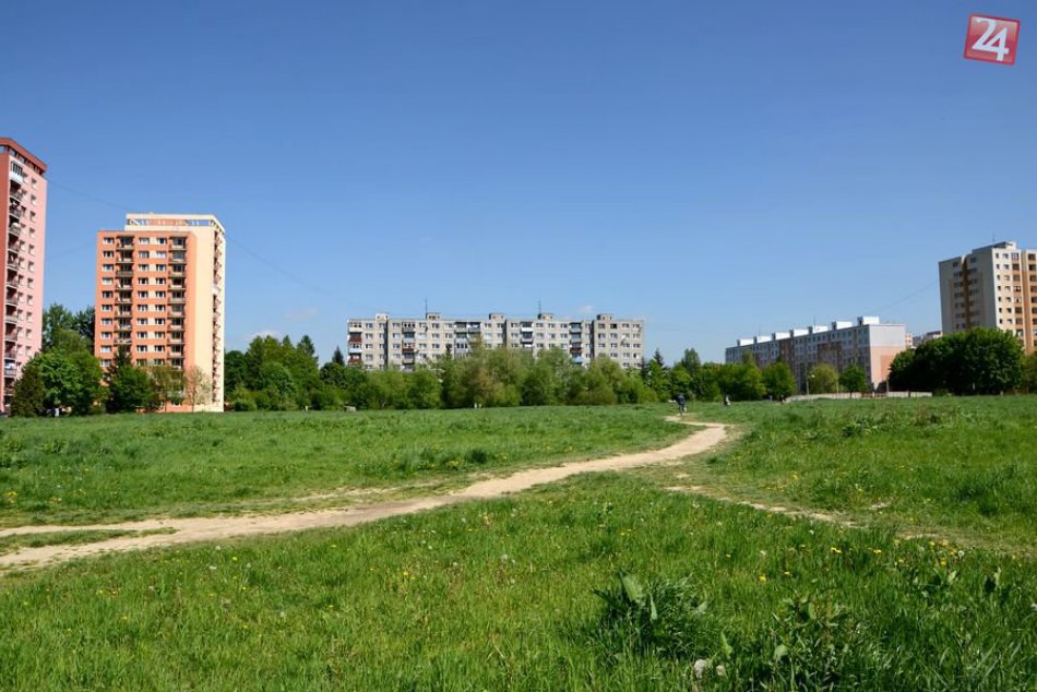 Mesto vraj o novom centre slabo informovalo