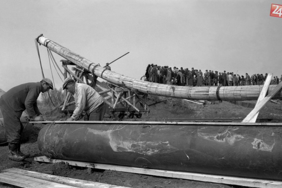 Takto viac ako pred polstoročím budovali v našom okrese ropovod