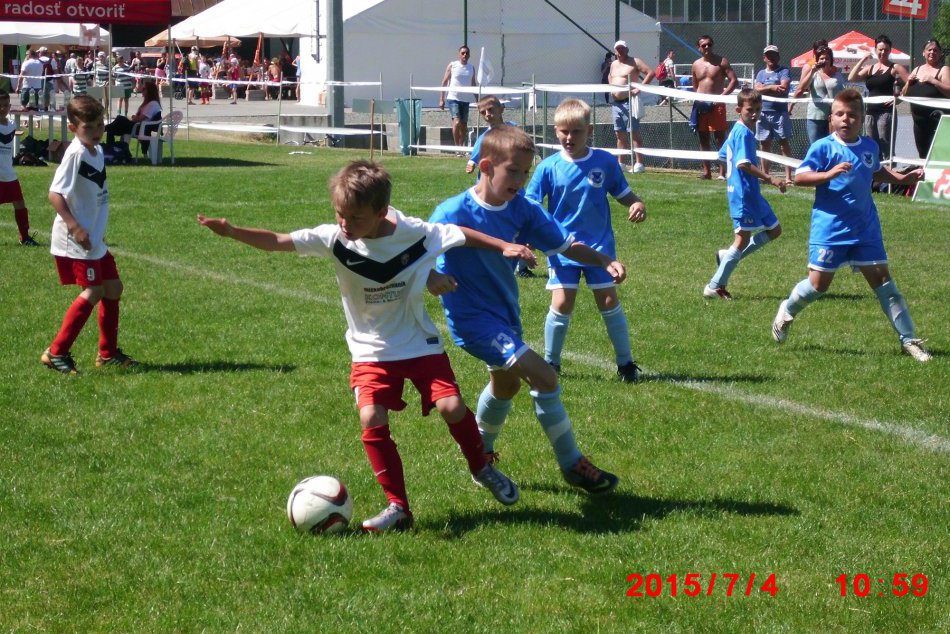 Deti z MFK Revúca Prípravka na FRAGARIA CUP 2015. FOTO
