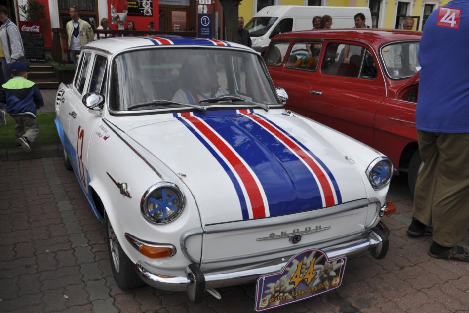 Premiérový ročník Rally Legend
