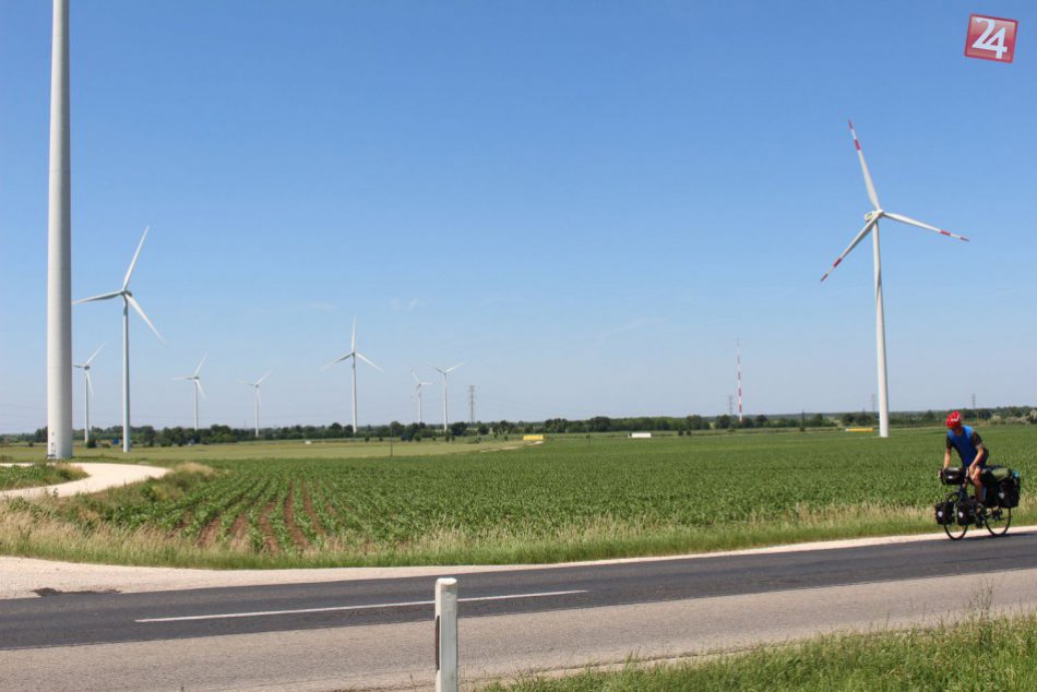 Deväť krajín a takmer 4 500 kilometrov: Matej toho na bicykli stihol veľa