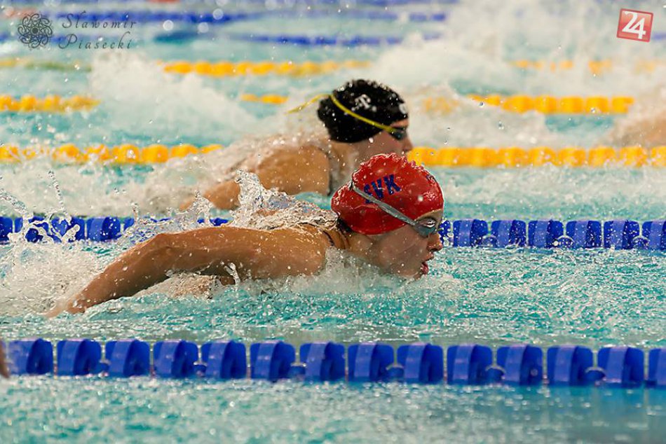 Mladá, nadaná plavkyňa žne úspech, kde sa len dá :)