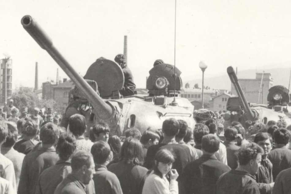 Vpád armád krajín Varšavskej zmluvy v Ružomberku