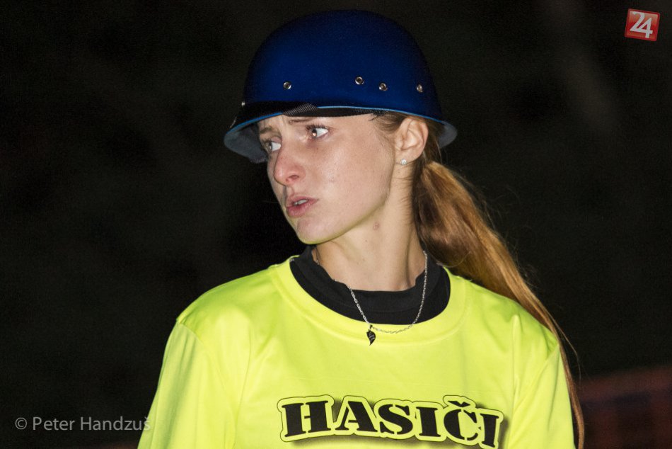 Nočná hasičská súťaž vo Štôle