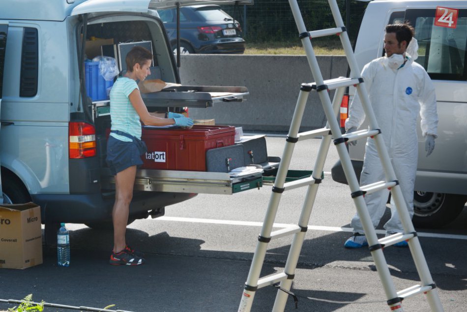 V odstavenom kamióne našli mŕtvoly utečencov