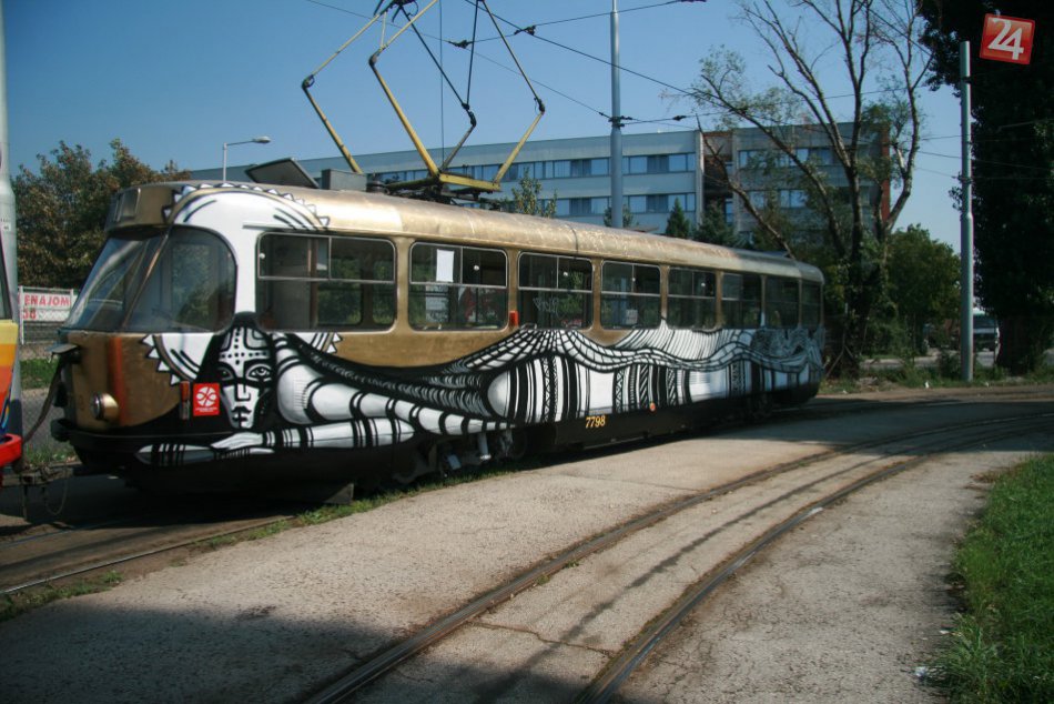 Graffiti električka