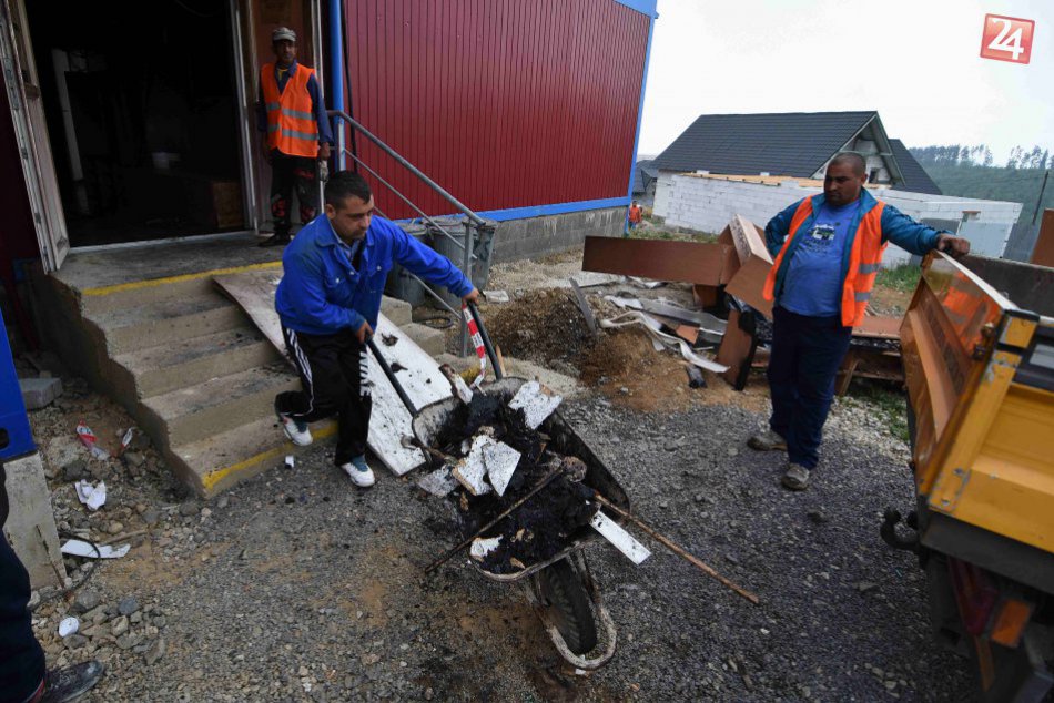 Pre požiar sa v modulovej škole nebude učiť aspoň mesiac