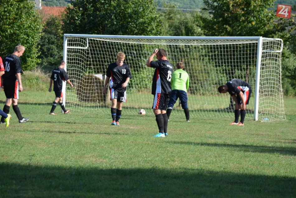 Futbalový zápas Bohúňovo - Krásnohorská Dlhá Lúka 1:5