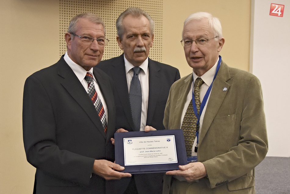 Držiteľ Nobelovej ceny za chémiu obdivuje naše veľhory