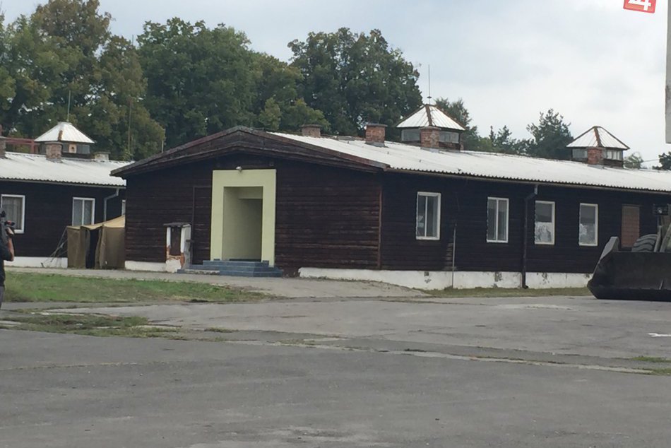 Ubytovacie zariadenia a mobilné stanové mestečko - Areál vojenských kasární Mala