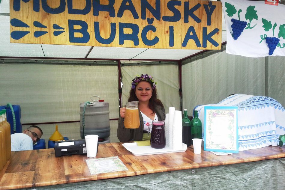 Obrazom: Michalský jarmok sa napriek počasiu vydaril, TAKTO sa zabávalo celé mes