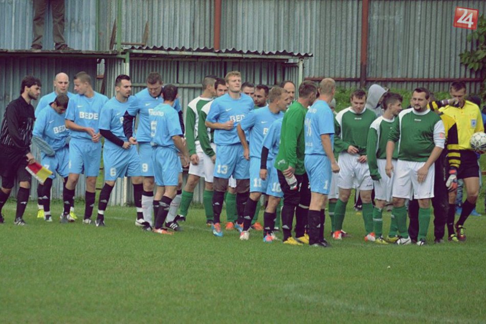 Momentky z futbalového zápasu FK Hrhov - FK Sokol Bohúňovo 2:0