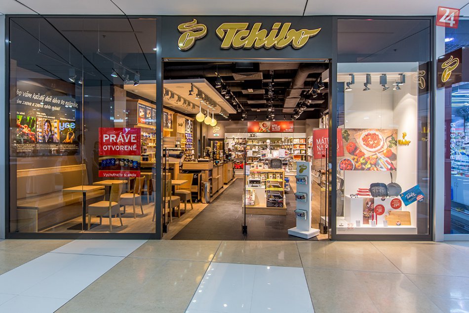 Spoločnosť Tchibo otvorila na Slovensku ďalšie predajne: Šťastná trinástka padla