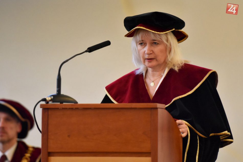 FOTO: Inaugurovali rektora Trnavskej univerzity