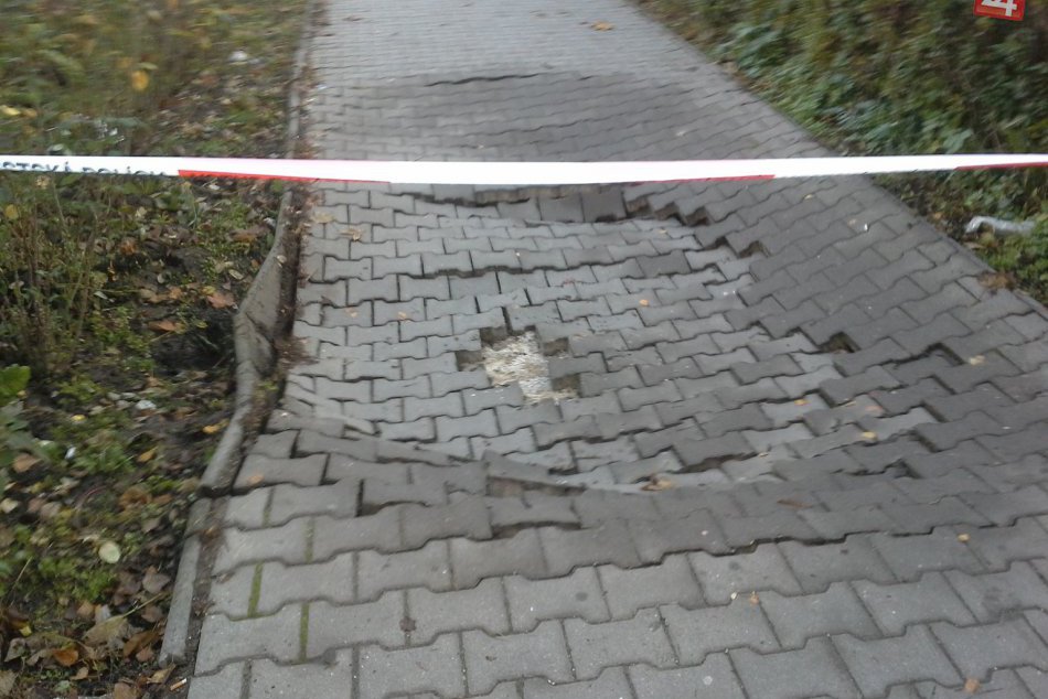 Porucha na vodovodnom potrubí, ktorá spôsobila problémy